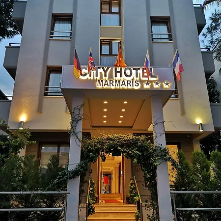 马尔马里斯城市酒店 3*