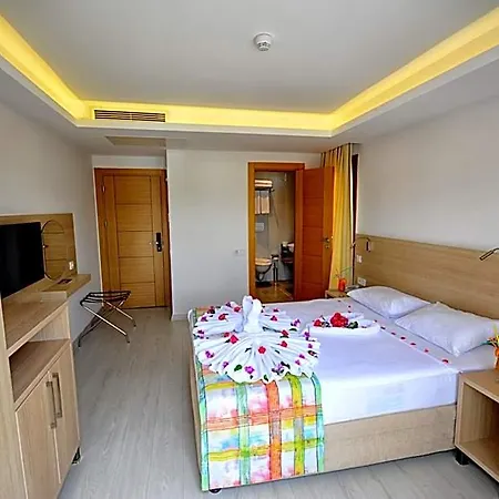 City Hotel Marmaris 말마리스