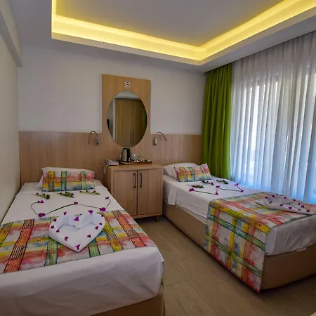 City Hotel Marmaris 3* 말마리스