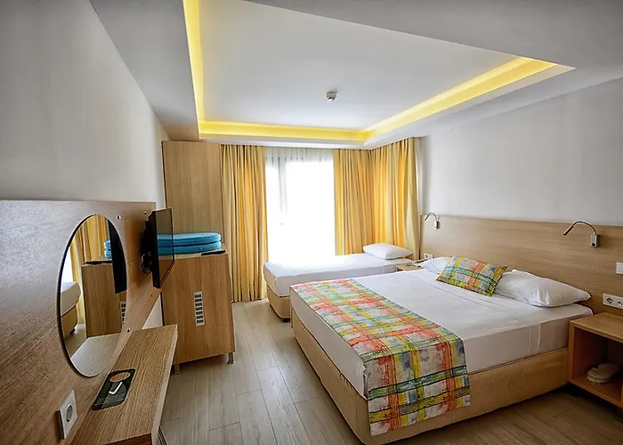 City Hotel Marmaris 3*