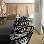 马尔马里斯城市酒店 3*