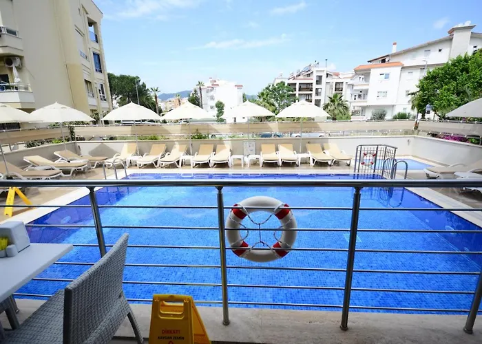 City Hotel Marmaris 3*